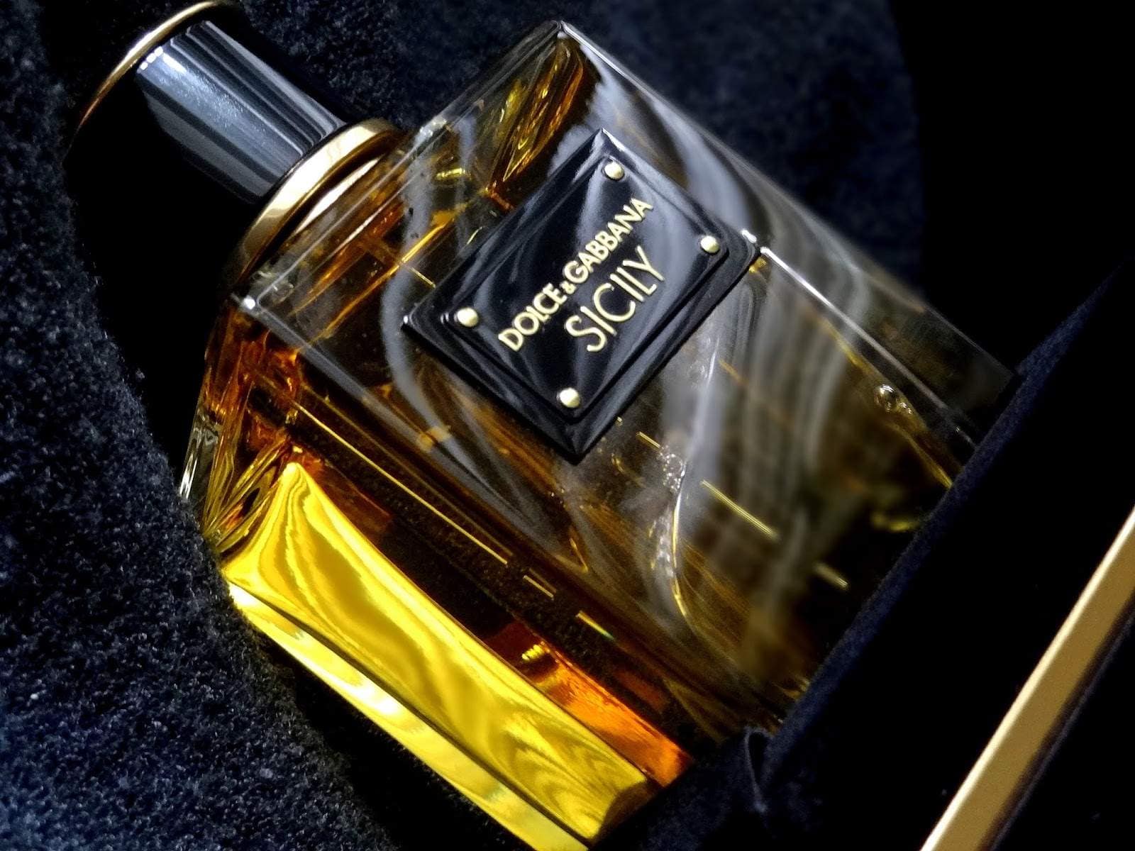 ⁦عطر سيسلي من دولتشي أند غابانا⁩ - الصورة ⁦2⁩