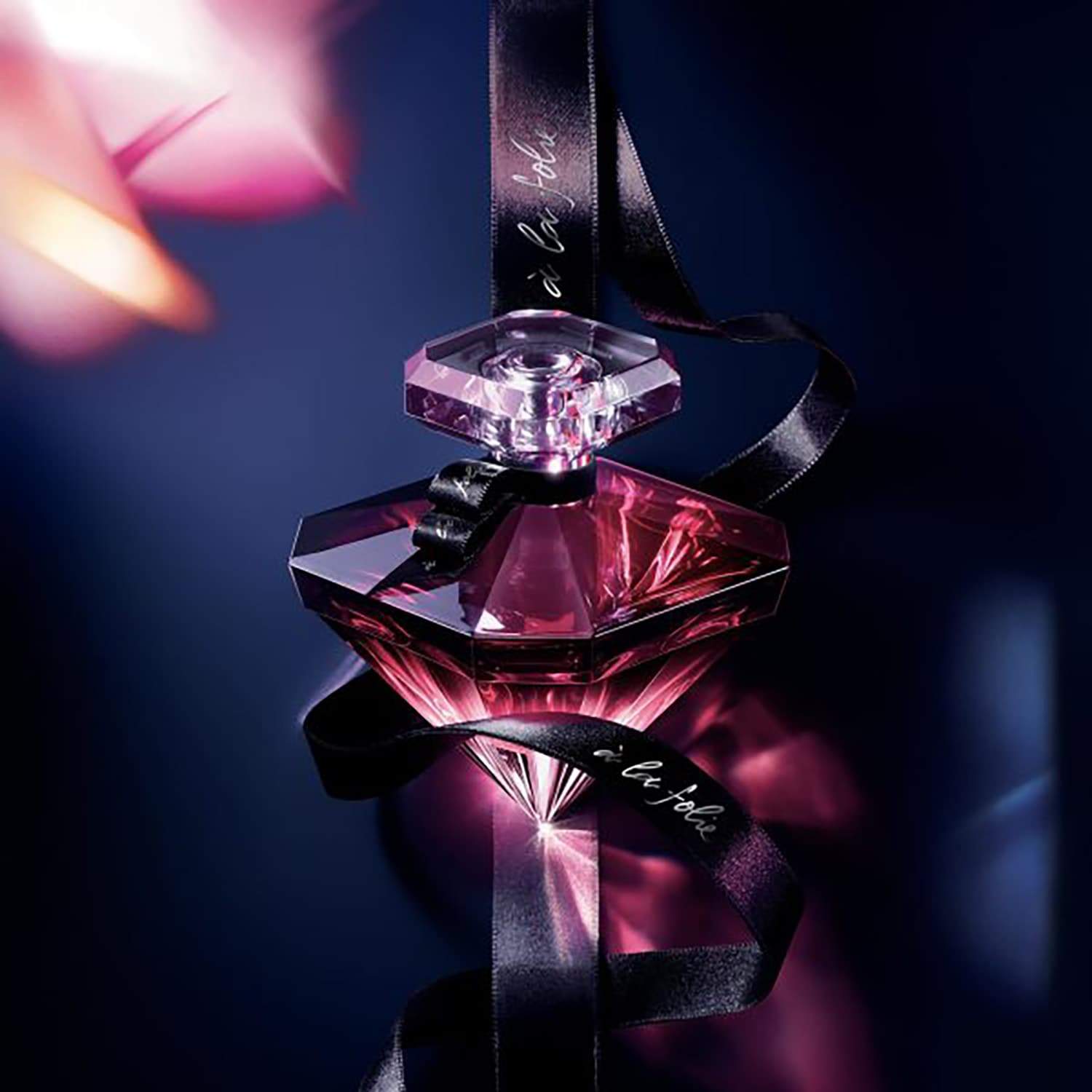 ⁦عطر لانوي تريزور ألا فولي من لانكوم⁩ - الصورة ⁦1⁩