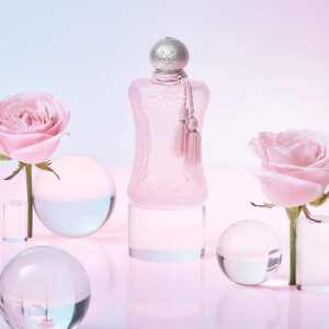 عطر دلينا لا روزي من بيرفيومز دي مارلي
