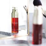 ⁦دبل سيروم لمقاومة علامات الشيخوخة المُركّز من كلارنس⁩ - الصورة ⁦4⁩