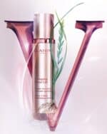 سيروم في شيبينج لتشكيل شد الوجه من كلارنس