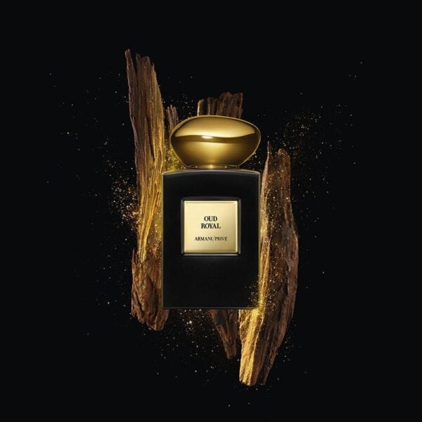 ⁦عطر عود رويال من ارماني بريفي⁩ - الصورة ⁦1⁩