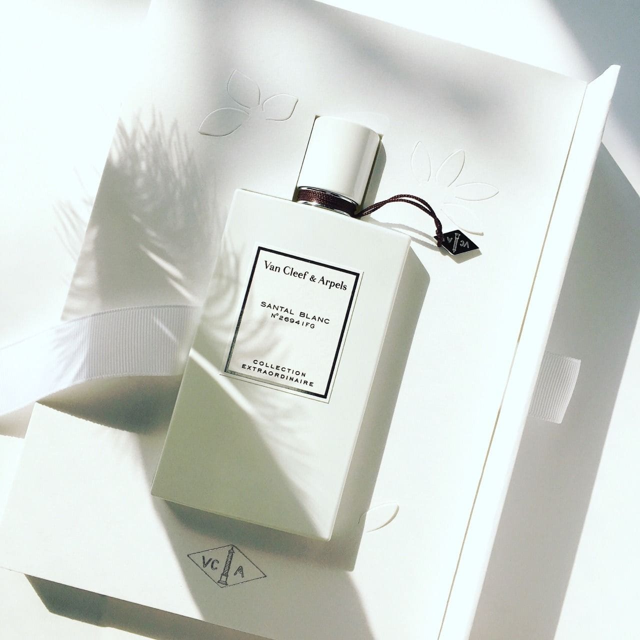 ⁦عطر سانتال بلانك من فان كليف آند أربلز⁩ - الصورة ⁦1⁩