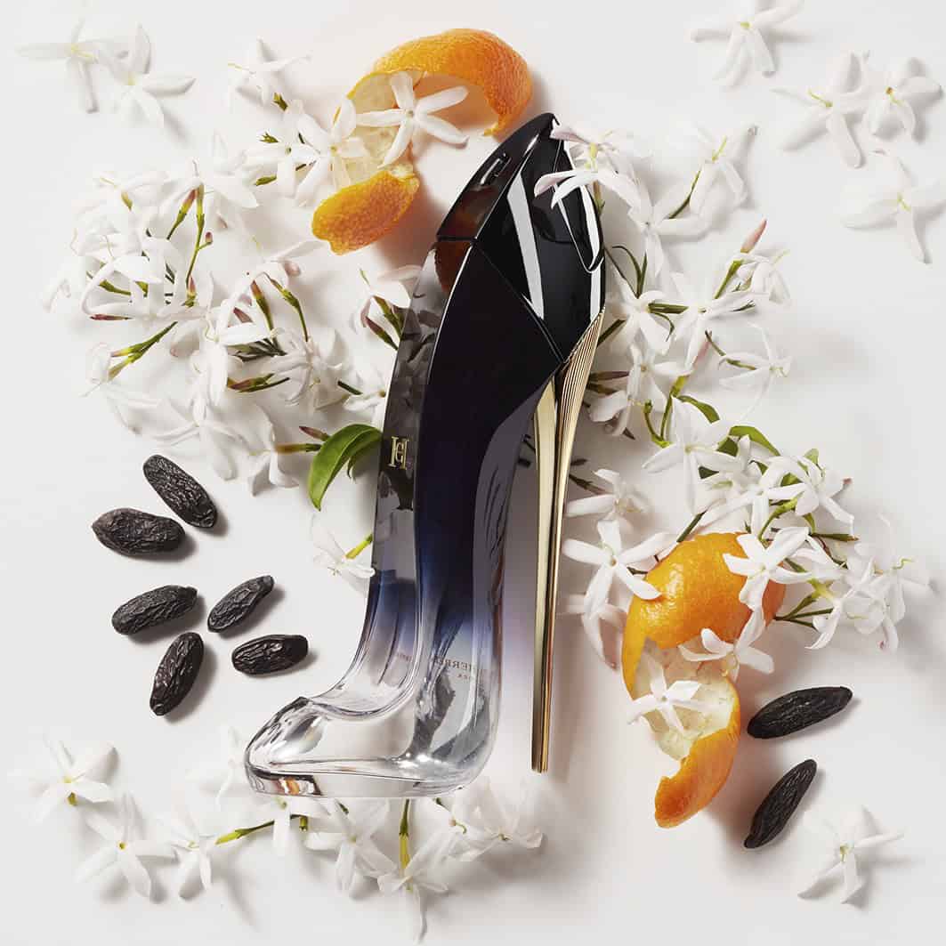 ⁦عطر جود جيرل ليجير من كارولينا هيريرا⁩ - الصورة ⁦2⁩