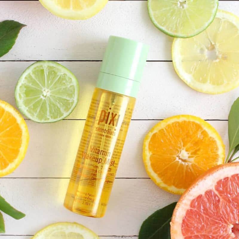Pixi Vitamin Wakeup Mist-5 رذاذ حيوية البشرة فيتامين ويك أب من بيكسي - الصورة 1