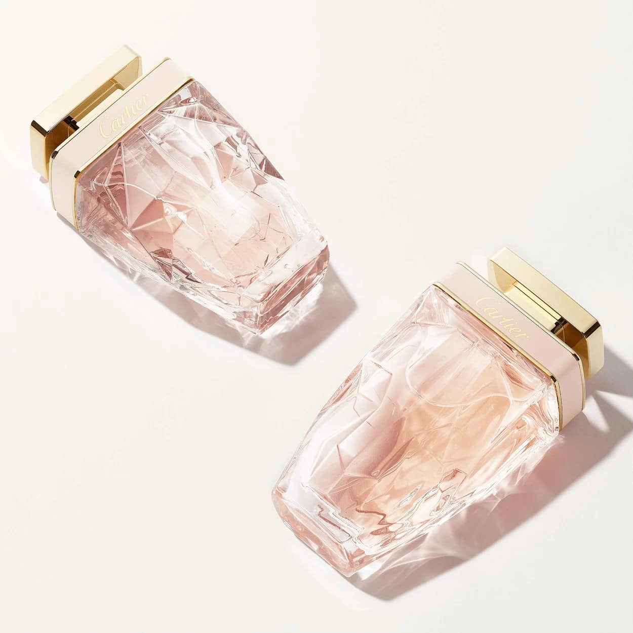 ⁦عطر لا پانتير أو دو تواليت من كارتيير⁩ - الصورة ⁦1⁩