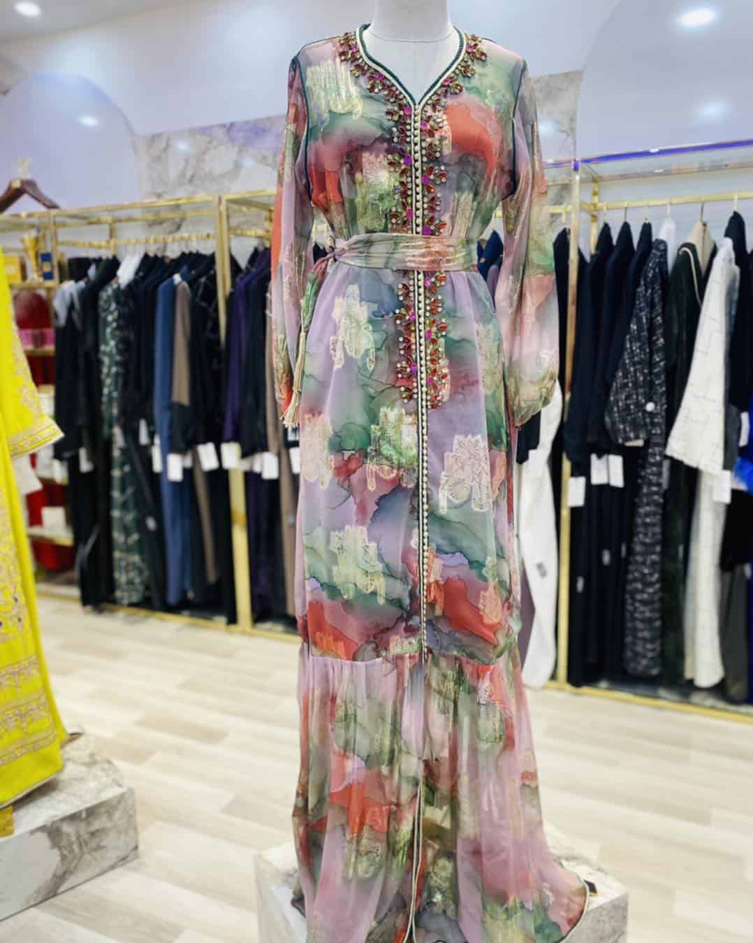 Caftan Thelija 🍃قفطان نازكة بقماش الثليجة العصري 🍃 - الصورة 1