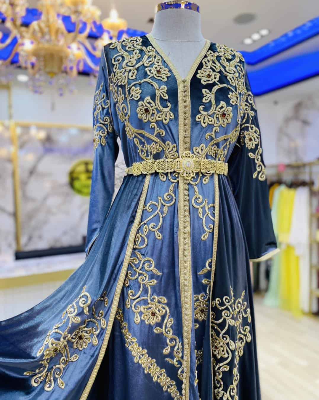 ⁦قفطان فخم بقماش الكاتفة مراية⁩ - الصورة ⁦3⁩