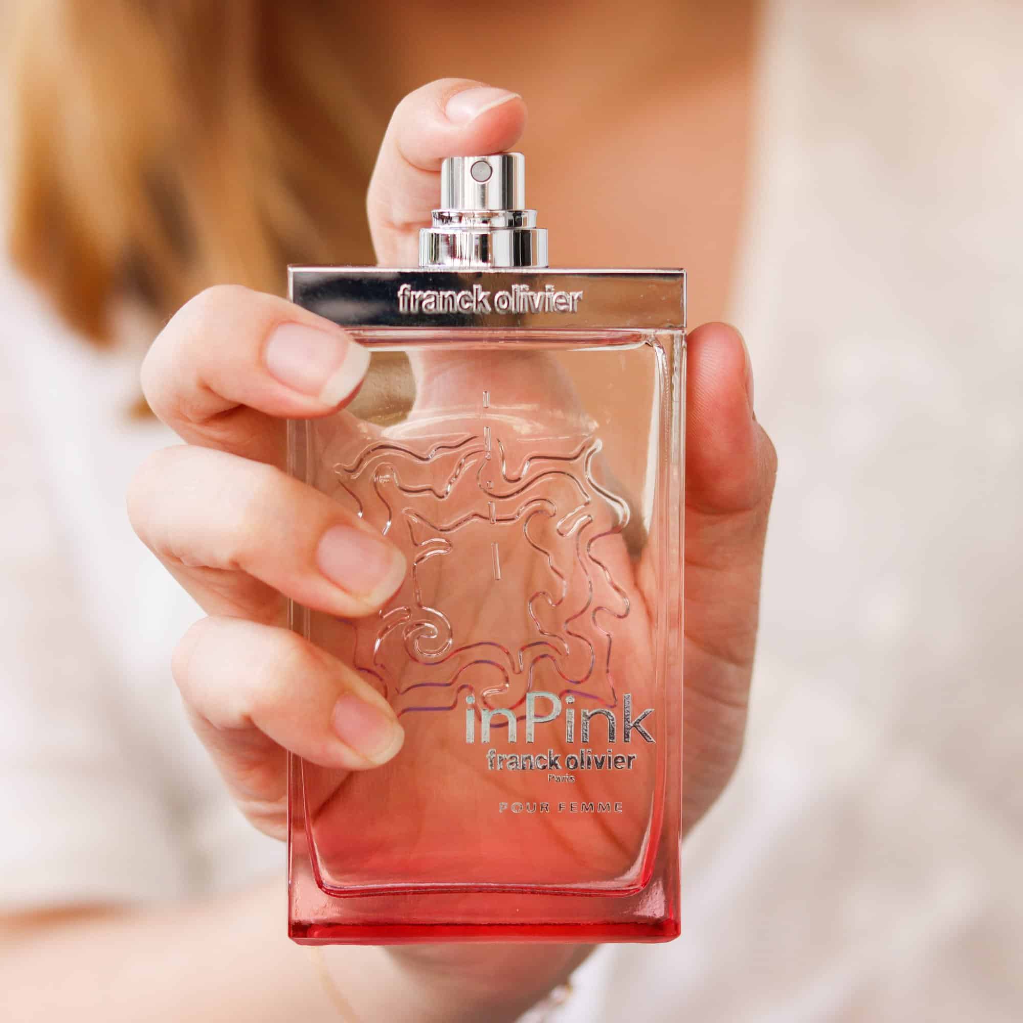 ⁦عطر إن بينك من فرانك أوليفر⁩ - الصورة ⁦1⁩