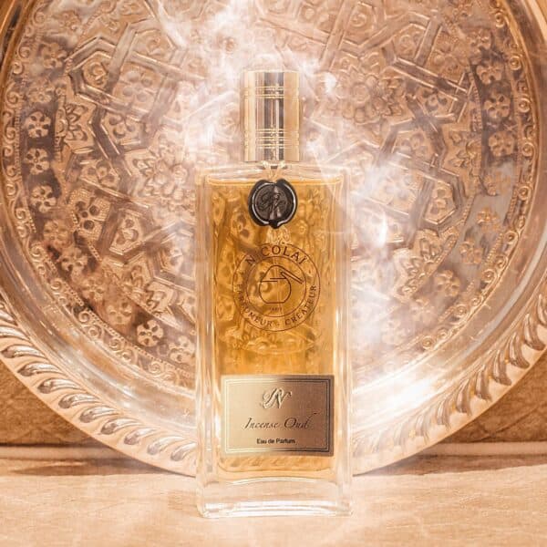 ⁦عطر انسنس عود من نيكولاي⁩ - الصورة ⁦1⁩