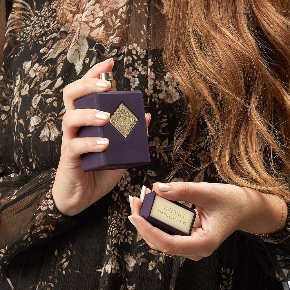 ⁦عطر سايكيديلك لوف من انيشيو⁩ - الصورة ⁦1⁩