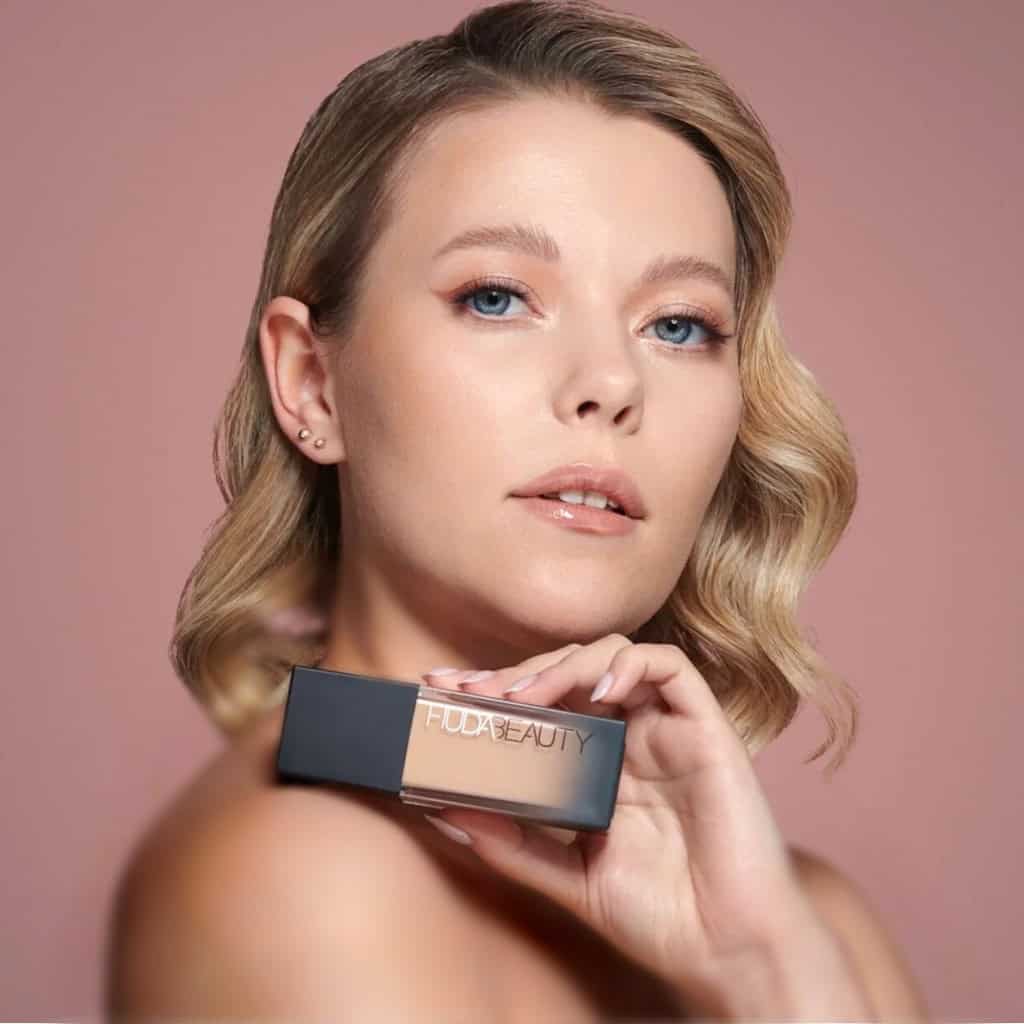 Huda Beauty FauxFilter Luminous Matte Full Coverage Liquid Foundation كريم اساس فوكس فلتر من هدى بيوتي - الصورة 1