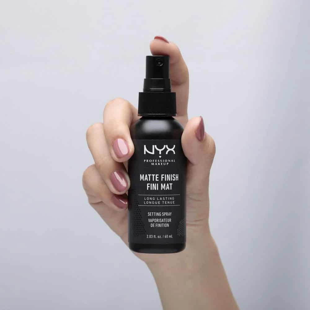 NYX Makeup Setting Spray Matte Finish بخاخ مكياج مات فنش من نيكس - الصورة 1