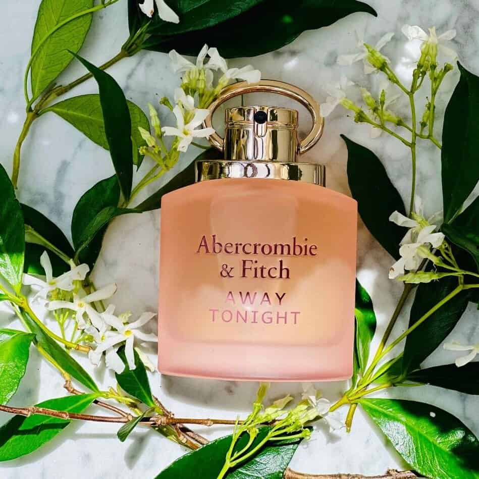 Abercrombie And Fitch Away Tonight for Women EDP عطر اواي تونايت النسائي من ابيركرومبي اند فيتش - الصورة 1