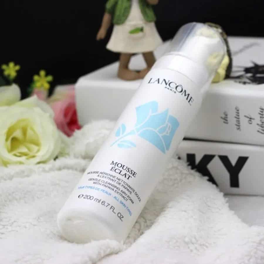 ⁦غسول الرغوي بخلاصة البابايا من لانكوم⁩ - الصورة ⁦2⁩