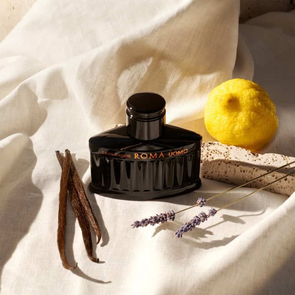 ⁦عطر روما اومو نيرو استريمو من لورا بياغوتي⁩ - الصورة ⁦1⁩