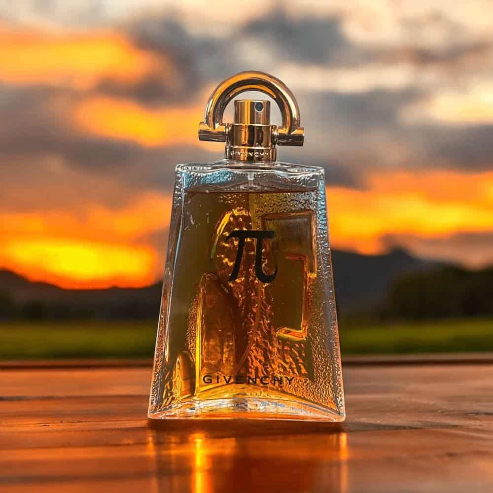 ⁦عطر باي اودي تواليت من جيفنشي⁩ - الصورة ⁦1⁩